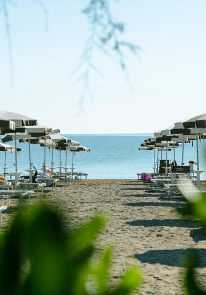 vacanzespinnaker it vacanze-in-sicurezza-in-villaggio-e-camping-sul-mare-nelle-marche 016