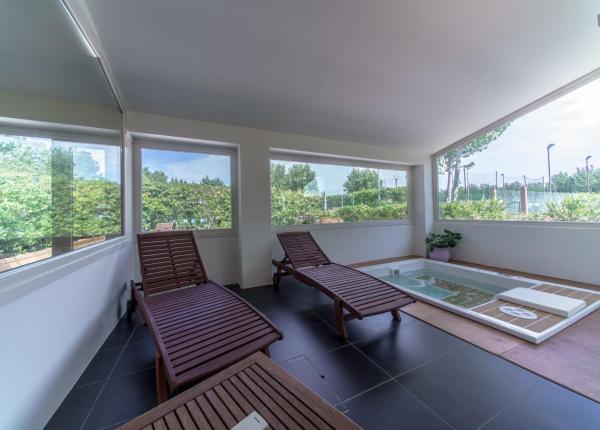vacanzespinnaker de paket-no-stress-im-campingplatz-mit-direktem-zugang-zum-meer-in-den-marken 014