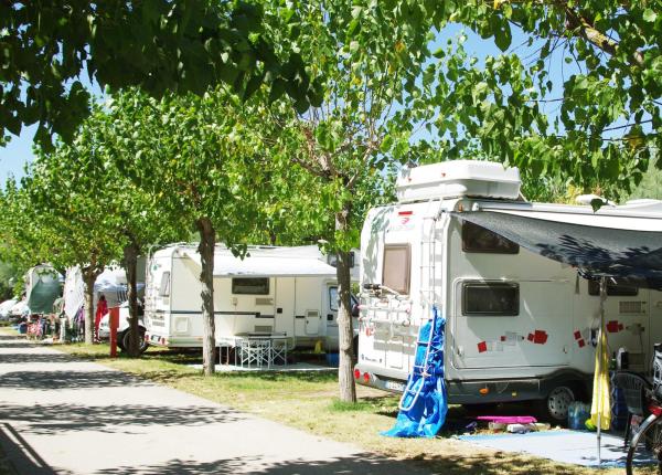 vacanzespinnaker en campsite-offers-by-the-sea-in-the-marche 011