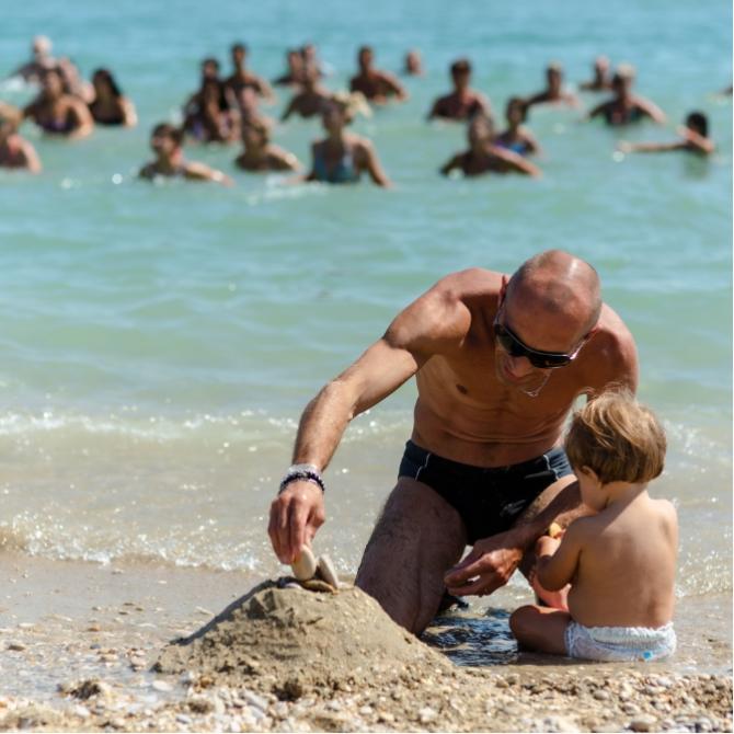 vacanzespinnaker en private-beach 015