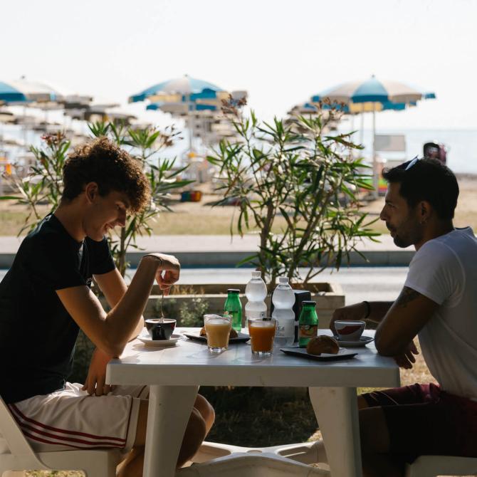 vacanzespinnaker en private-beach 017